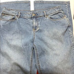 Liz Claiborne Boot Cut Size 12 Jeans